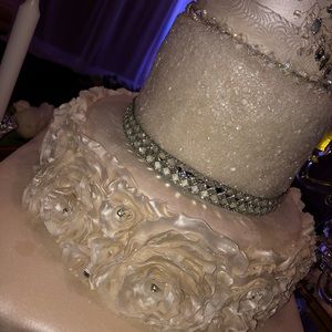 Meet your Posher, Cynthia